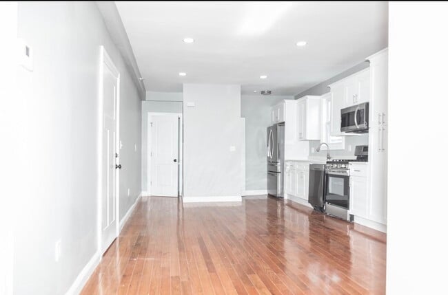 Photo - 16 Gaston St Unit 2F