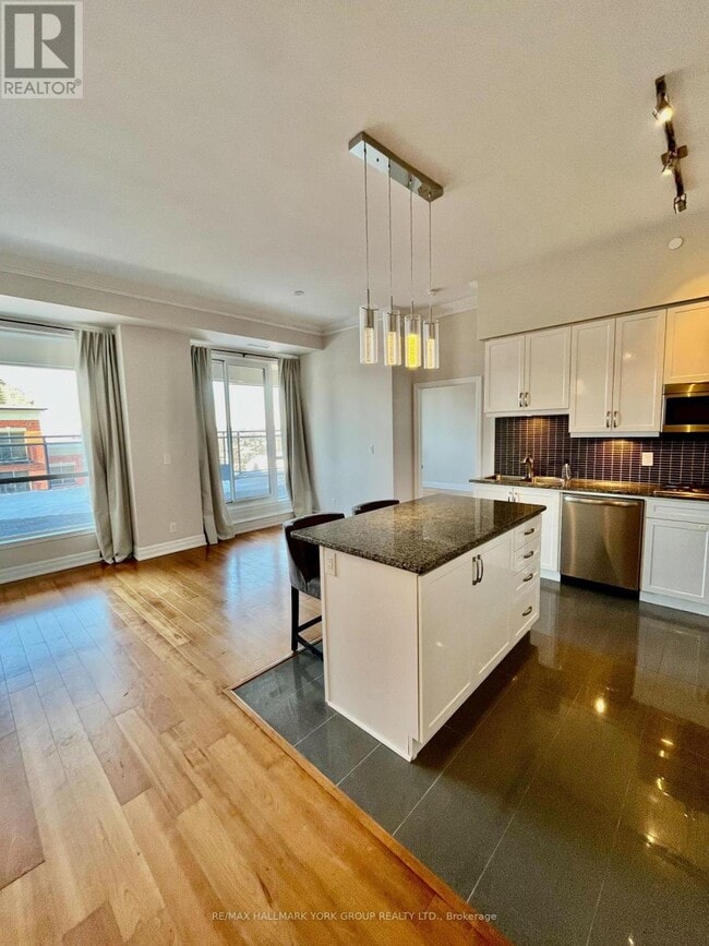 Photo - 111 Civic Square Gate Unité 509