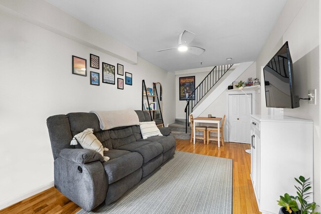 Photo - 203 Washington St Unit 306
