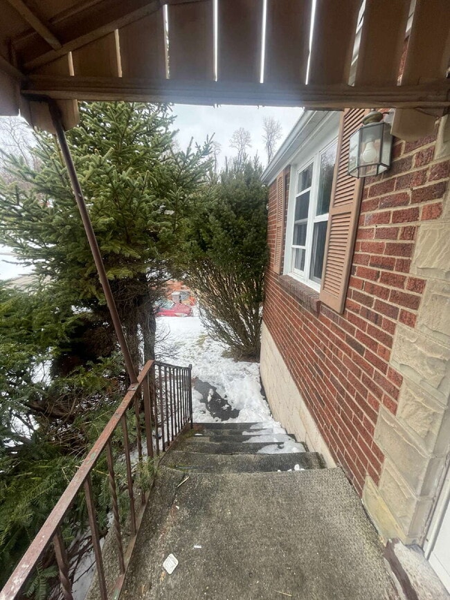 Photo - 149 Parkwood Rd