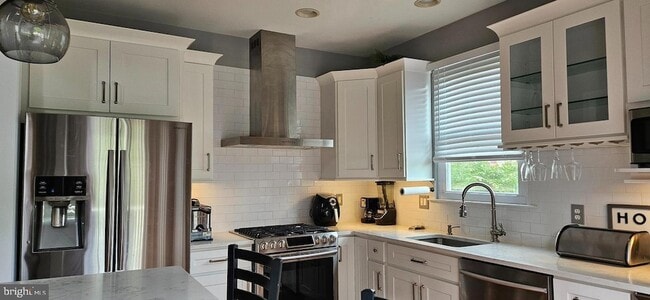Photo - 76 Threadleaf Terrace