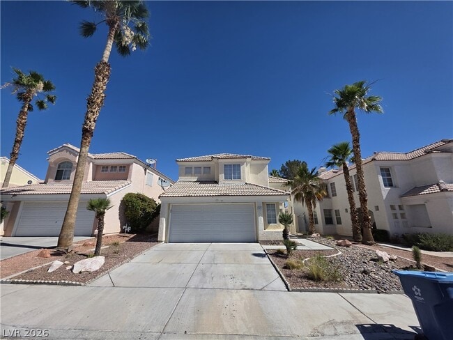 Building Photo - 8008 Dover Shores Ave