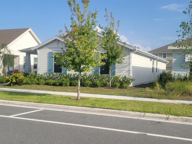 Building Photo - 6558 Rover Wy