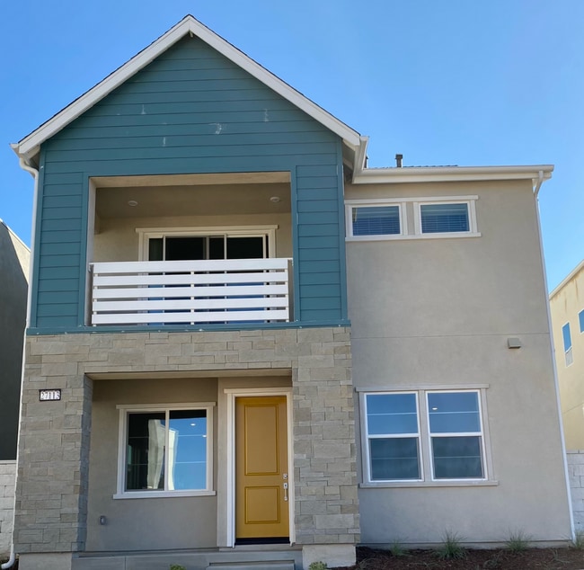 Building Photo - 4-Bedroom Home Available NOW in Valencia's Five Points Community!