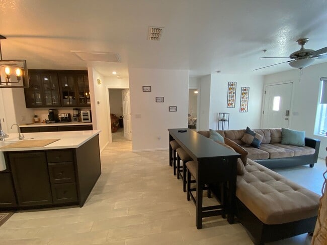 3045 Palisades Dr Unit 101