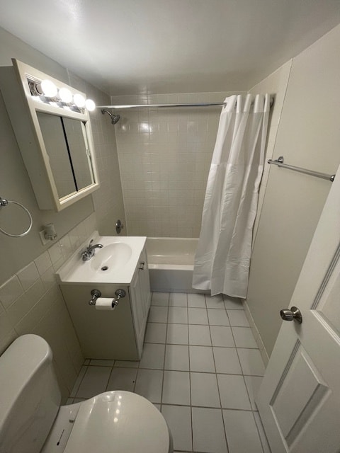 Lakeview Terrace Apartments