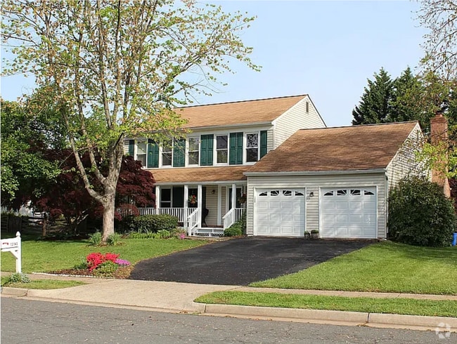 Building Photo - 10149 Yorktown Dr Rental