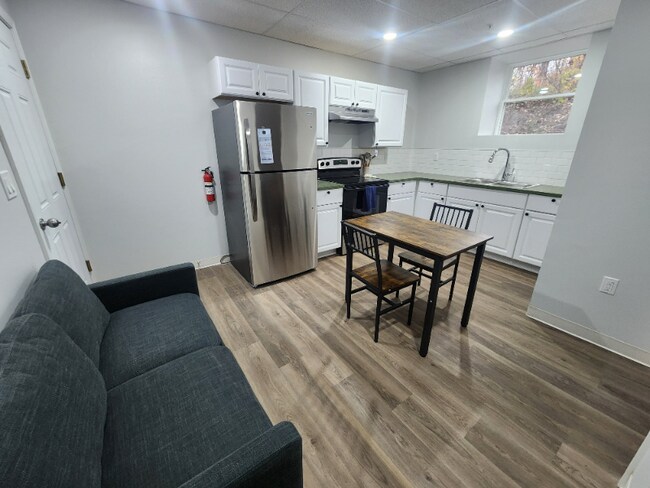 Photo - 151 S Main St Unit B5