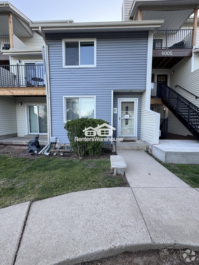 Building Photo - 6005 Yarrow St Rental