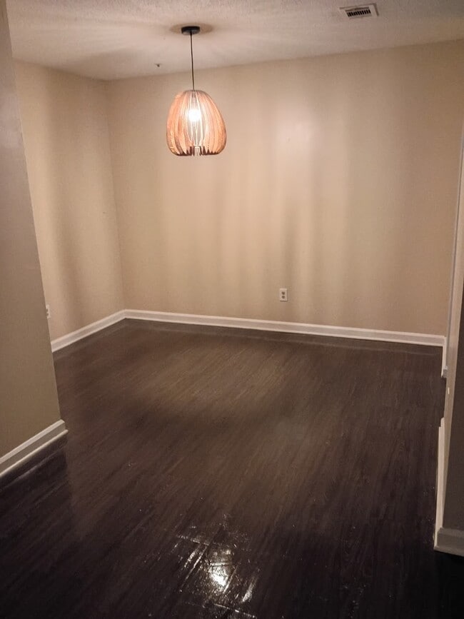 Photo - 705 Ridge Creek Dr