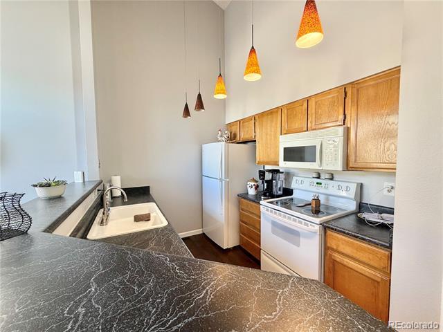 Photo - 1470 S Quebec Way