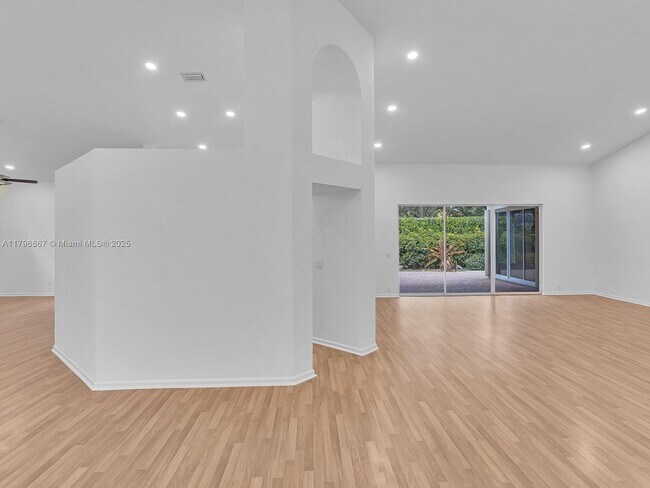 Photo - 3420 Washington Ln