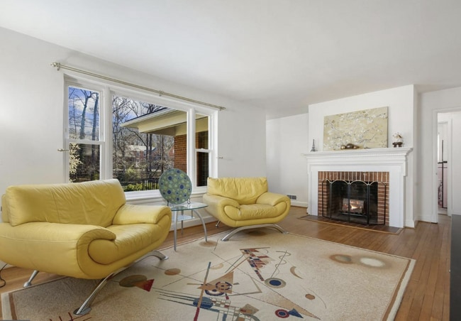 Photo - 5612 Massachusetts Ave