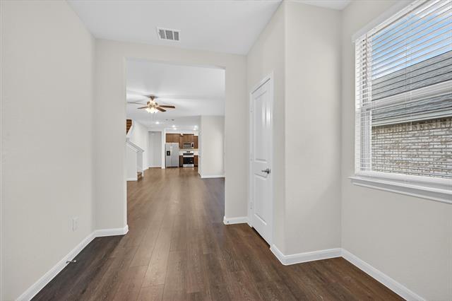 3955 Oak Crk Cir