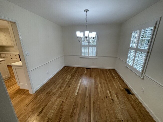 Photo - 3 Bd 2 Ba detached House