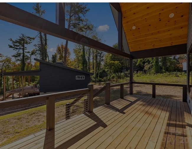 Photo - 154 Osceola Rd