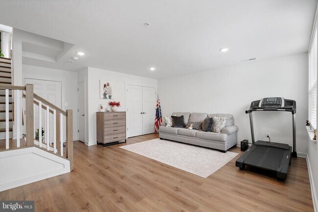 Photo - 332 Furgeson Ln