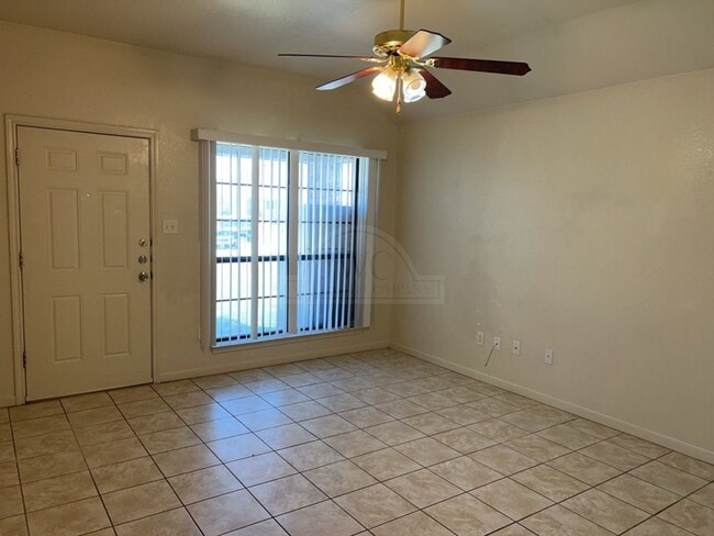 Photo - 1204 Nicholas Cir
