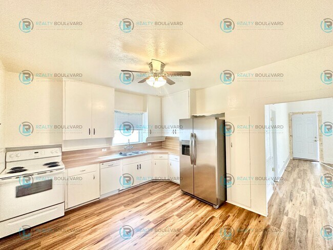 Photo - Charming 2-bedroom, 1-bathroom house near the Truckee river