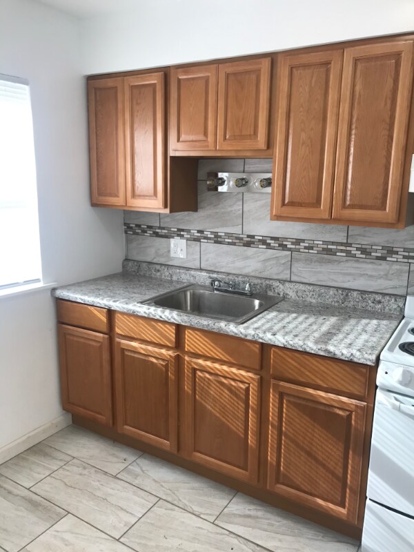 Photo - 4811 Cadieux Rd Unit Apartment 11