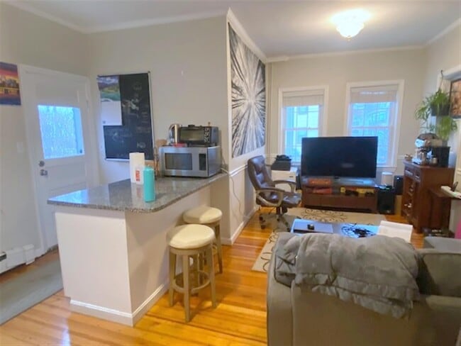 Photo - 521 Main St Unidad 1