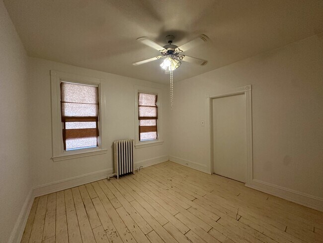 Photo - 19 Locust St