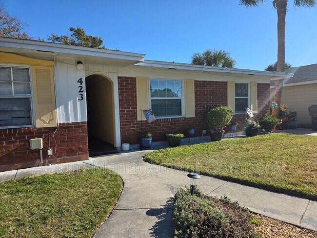 Photo - 423 Duchess Ct