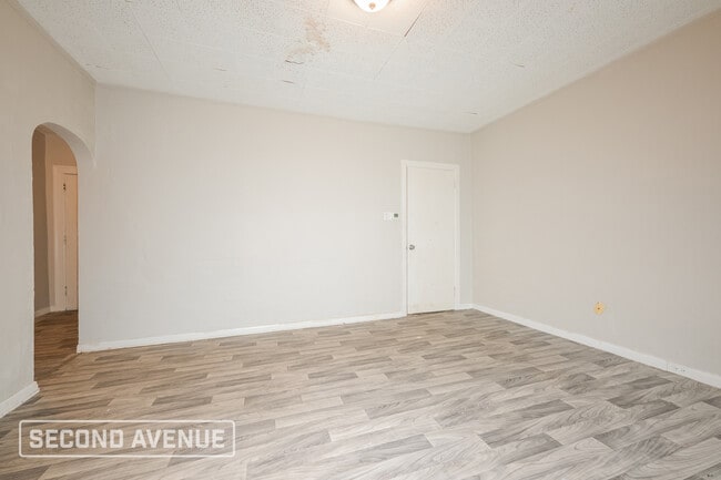 Photo - 7645 Highland Ave
