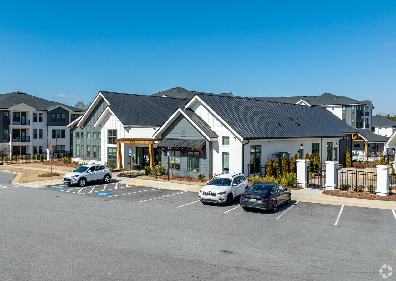 Photo - Crofthouse McDonough