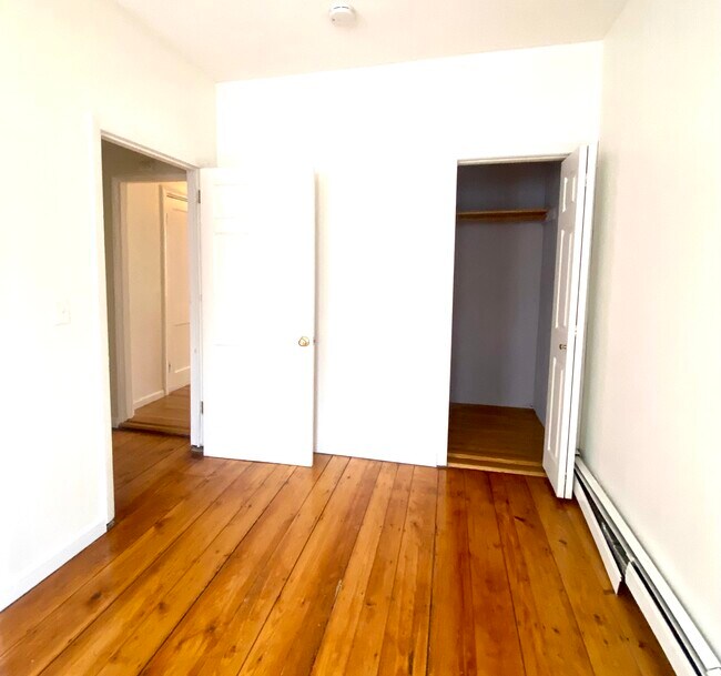 Photo - 284 Chelsea St Unit 3