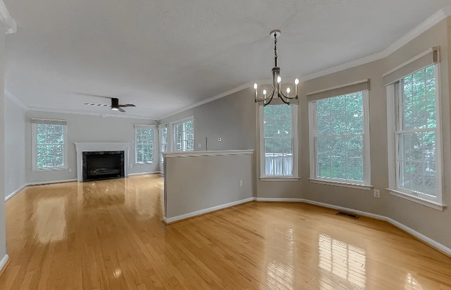 Photo - 23238 Willow Creek Way