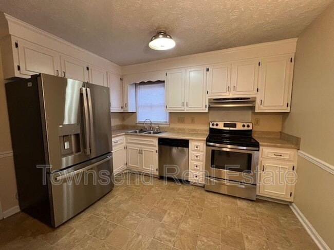 Photo - 3330 Crosswinds Dr