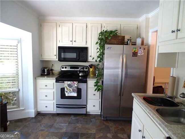 Photo - 410 Forestgate Ct