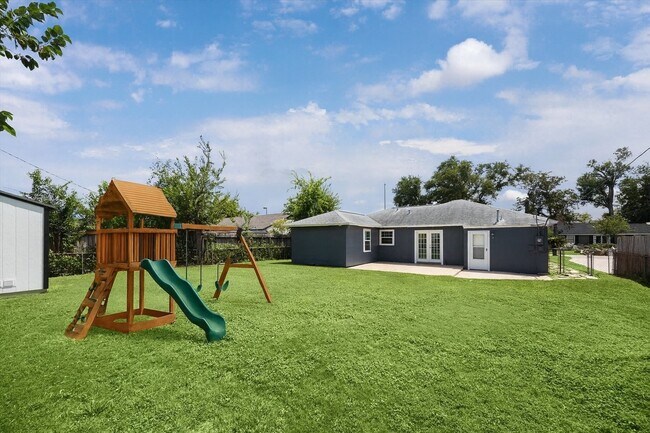 Photo - 6906 Raton St