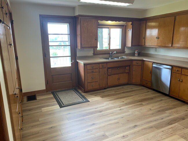 Photo - 10584 County Rd I