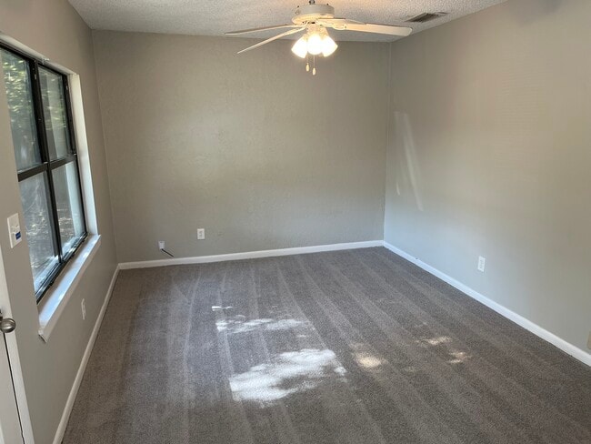 Photo - 7345 Boysenberry Ln N Unidad Apartment