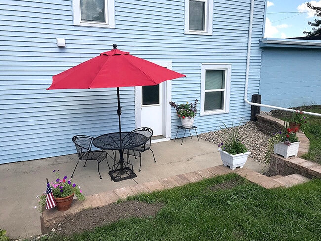 Apartment B Patio & entrance - 101 Parkway Ave