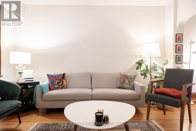 Photo - 110 Westlake Ave