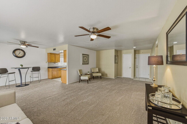 Photo - 5625 W Sunnyside Dr