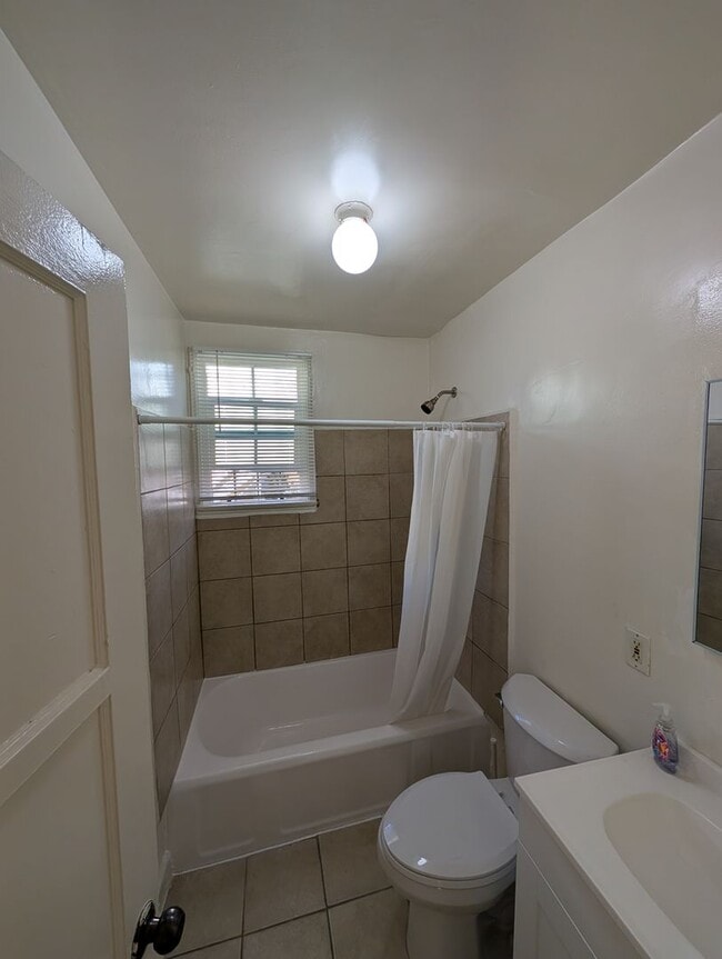 Photo - 2183 W. 27th Street Unit 2183