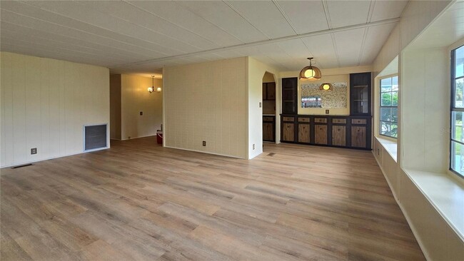 Photo - 7393 Fairlane Ave