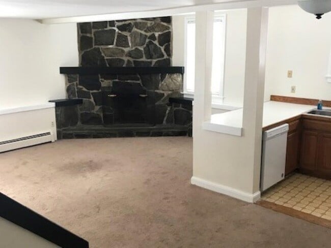 Photo - 1393 US-302 Unidad 4