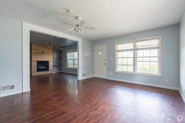 3BR, 2.5BA - Living Room