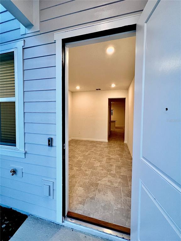 Photo - 7528 Stone Crk Trl