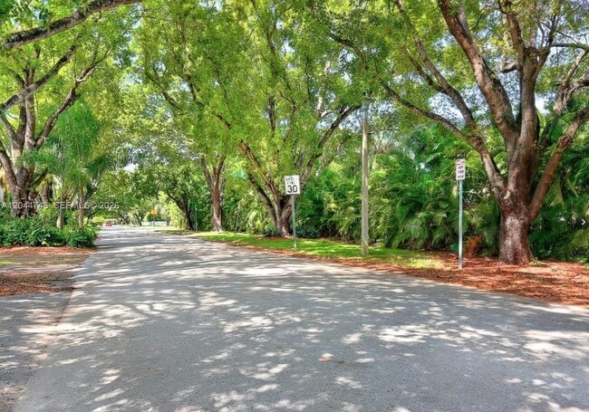 Photo - 1205 Mariposa Ave Unit 212