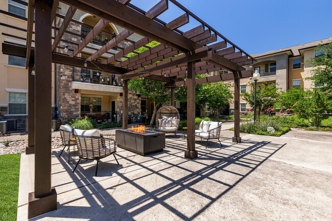 Photo - Aviva Fort Worth