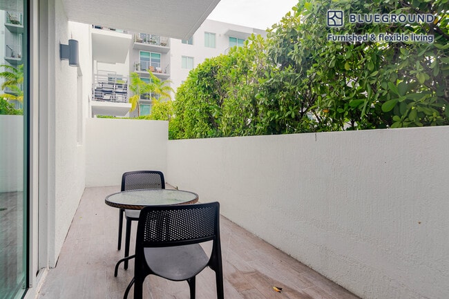 Photo - 729 NW 2nd St Unit FL4-ID153