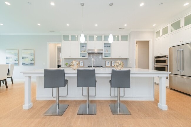 Photo - Fully Renovated 2 Bed, 2.5 Bath + Den Single Story Home Available NOW in Eastwood Village in Irvine!
