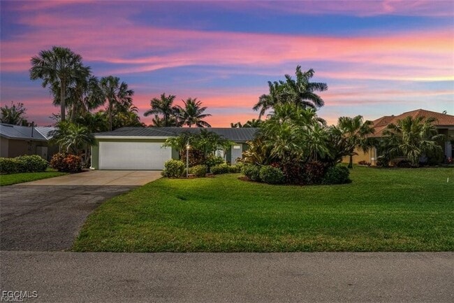 Building Photo - 2032 Coral Point Dr