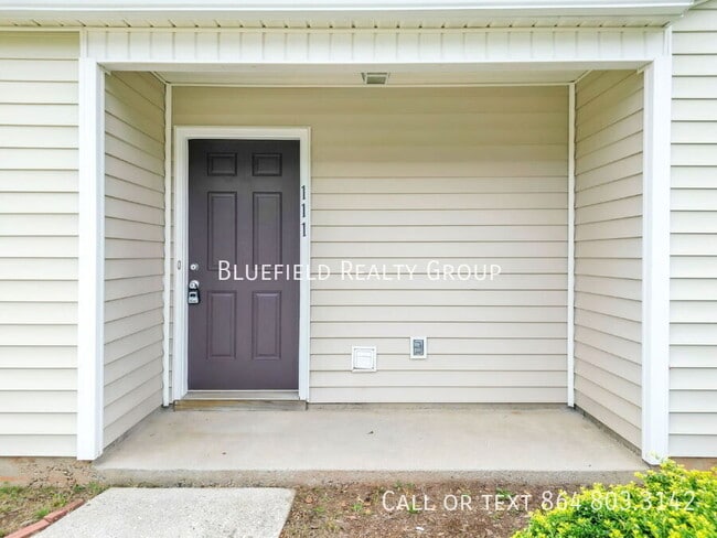 Photo - 111 White Willow Ct